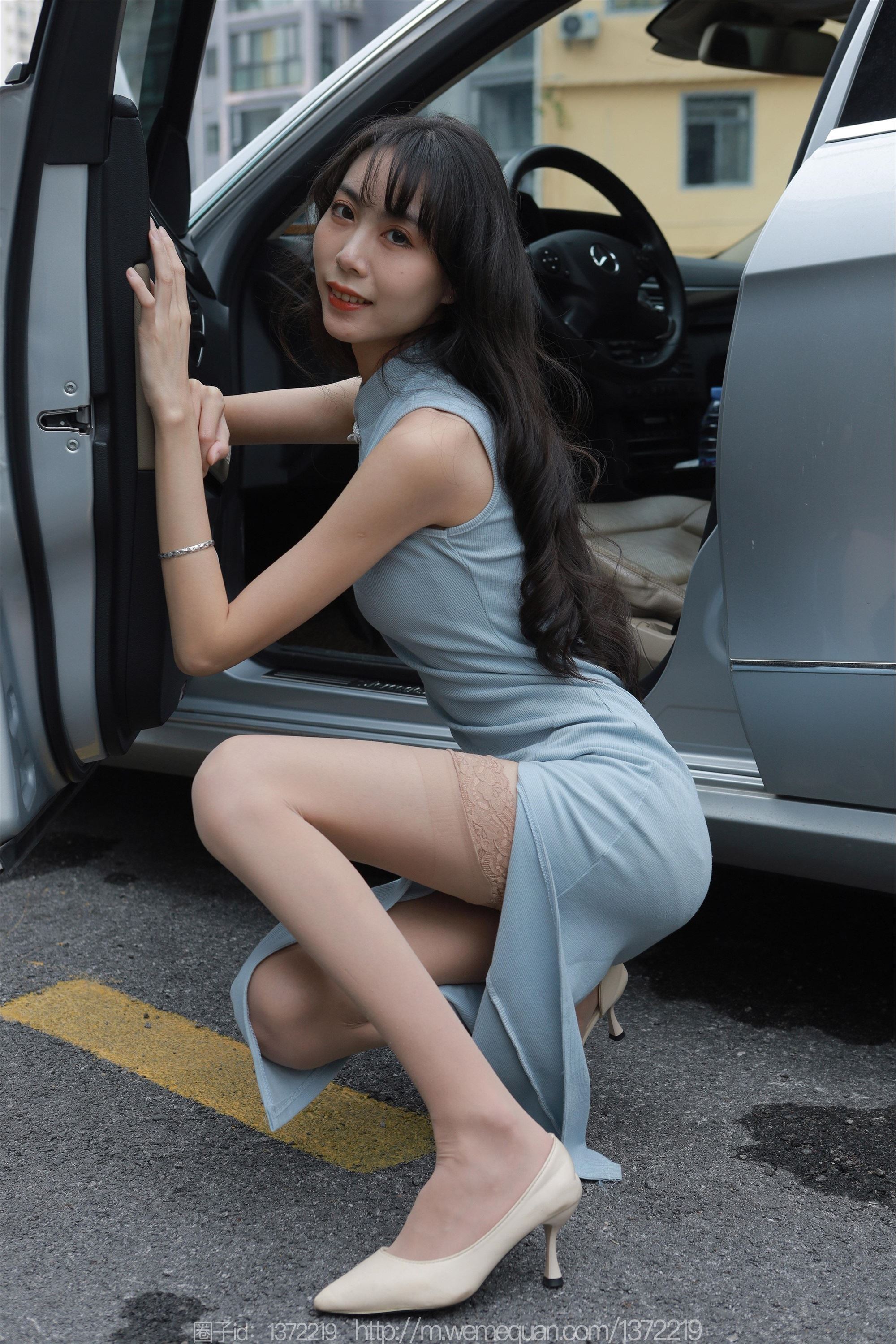 IESS异思趣向  2023.01.26 丝享家 1341 团团《在车上干嘛？》